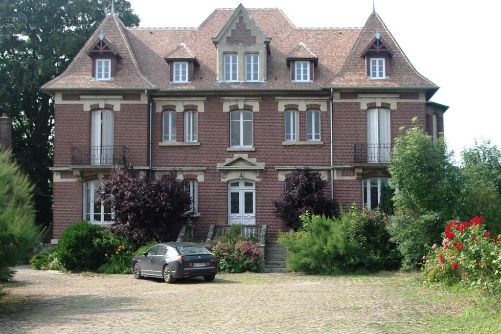 Le Manoir De Crisolles Bed & Breakfast Dış mekan fotoğraf